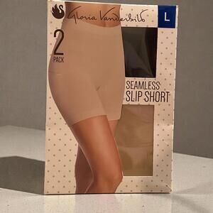 Gloria Vanderbilt NWT Seamless Slip Short 2‑Pack Large